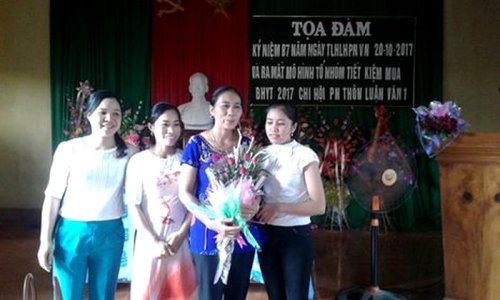 Ra mắt mô hình tổ tiết kiệm mua BHYT chi hội phụ nữ thôn Luận Văn, xã Thọ Xương, huyện Thọ Xuân.jpg